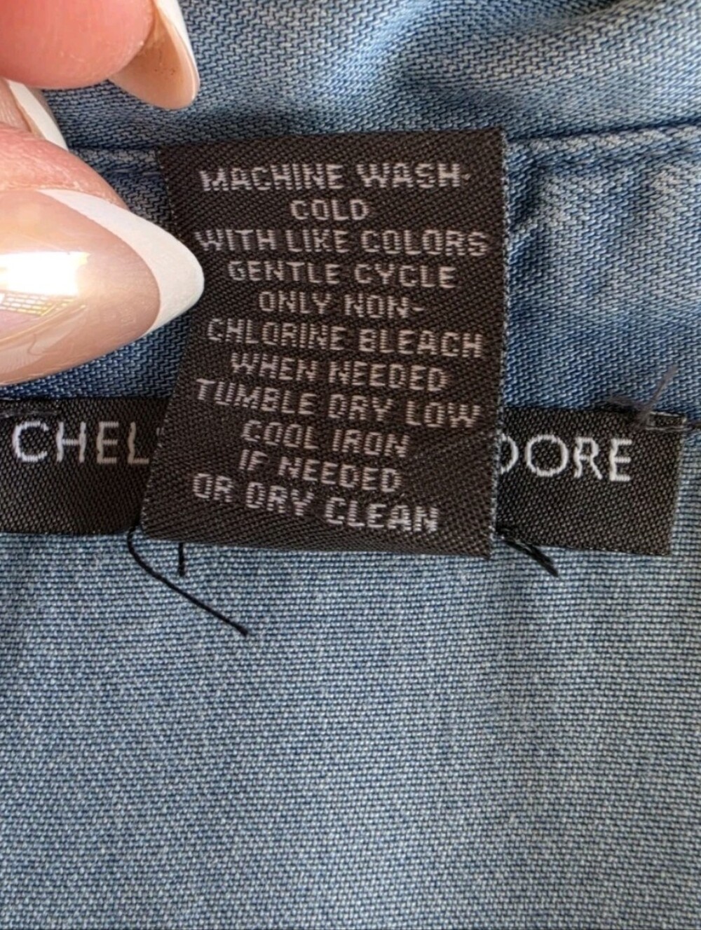 Chelsea & Theodore Women’s Light Blue Denim Dress Colorful Buttons Sz L - Picture 5 of 7